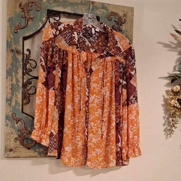 Cato Floral Patchwork Blouse in Orange and Brown. NWOT Size Large - Picture 4 of 9